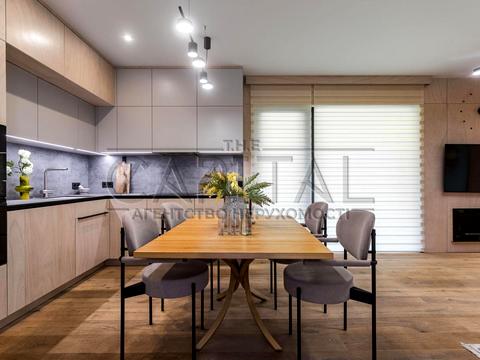 будинок за адресою Золотые Родники