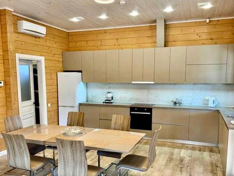 будинок за адресою Одеса, Набережна вул.