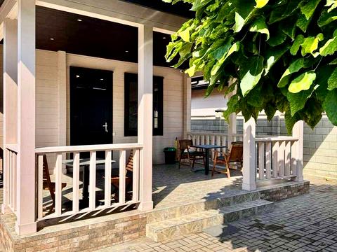 будинок за адресою Одеса, Набережна вул.