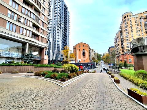 квартира по адресу Жилянская ул., 59