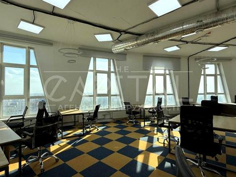 коммерческая по адресу Кловский спуск, 7