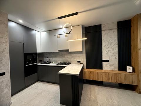 квартира по адресу Героев Майдана ул., 5