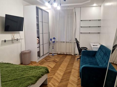 квартира по адресу Братьев Михновских ул. (Московская), 7