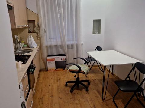 квартира по адресу Братьев Михновских ул. (Московская), 7