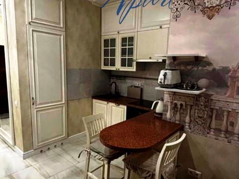 квартира за адресою Київ, Жилянська вул., 118