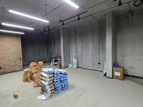 комерційна за адресою Вишгородська вул., 45-Г