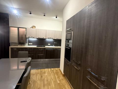 квартира за адресою Науки просп. (Леніна), 45/3 к1