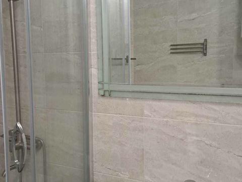 квартира за адресою Любомира Гузара просп. (Космонавта Комарова), 15