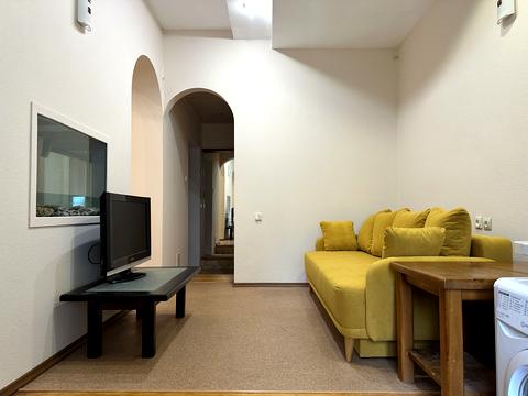 квартира за адресою Десятинна вул., 13