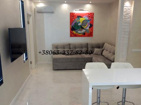 квартира за адресою Дніпровська набережна вул., 20-А