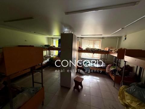 коммерческая по адресу Азербайджанская ул. (Бакинських Комісарів), 8-А