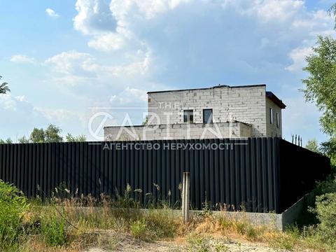 будинок за адресою Довженка Олександра