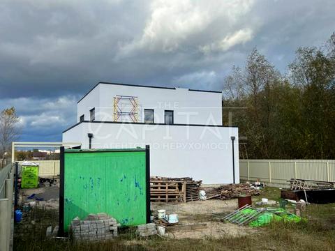 будинок за адресою Довженка Олександра