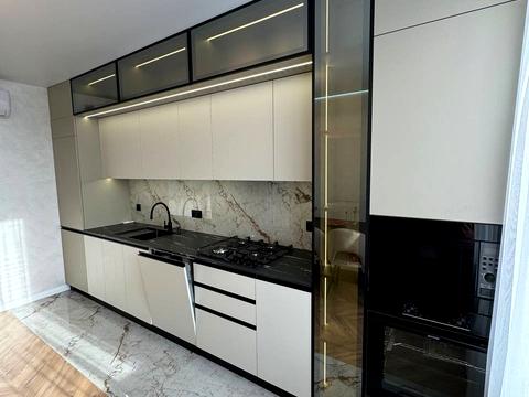 квартира за адресою Степана Бандери вул., 77-Б