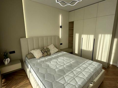 квартира за адресою Степана Бандери вул., 77-Б