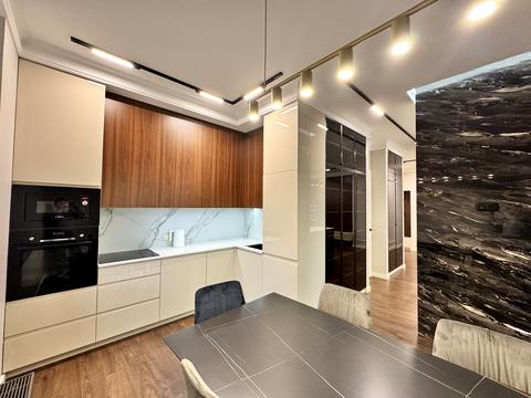 квартира за адресою Болсуновська вул. (Сергія Струтинського), 2