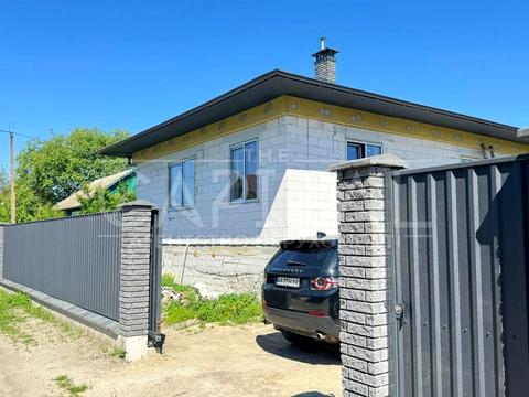 будинок за адресою Вишнева вул.