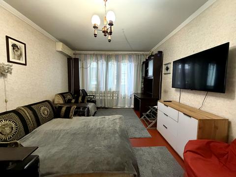 квартира за адресою Рональда Рейгана вул., 30