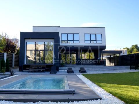 будинок за адресою Заболотного Академіка