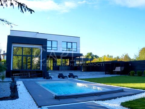 будинок за адресою Заболотного Академіка