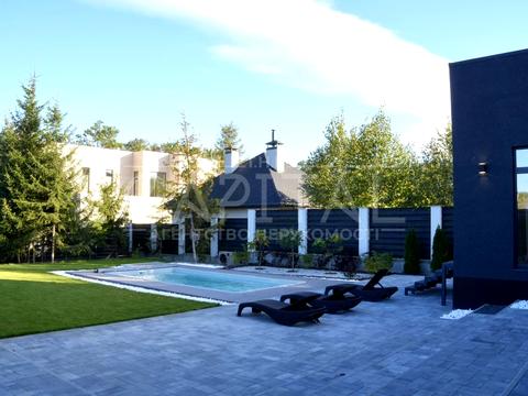 будинок за адресою Заболотного Академіка