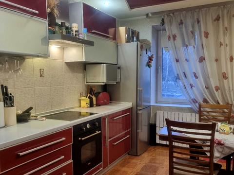 квартира по адресу Николая Бажана, 14