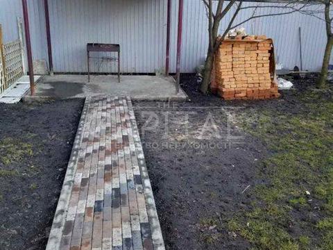 дом по адресу 4-та лінія вул.