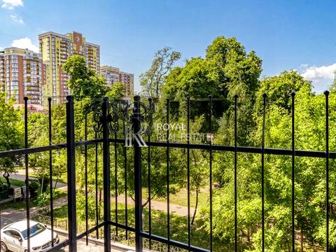 комерційна за адресою Київ, Січових Стрільців вул. (Артема), 84-А