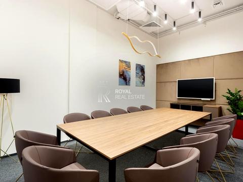 комерційна за адресою Петра Сагайдачного вул., 11