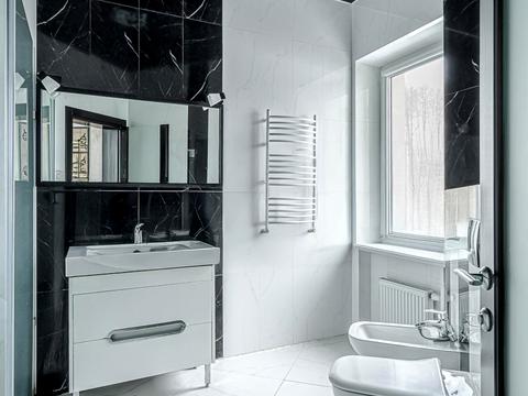 дом по адресу Київська вул.