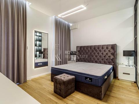 будинок за адресою Абрикосова вул., 8