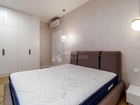 будинок за адресою Абрикосова вул., 8