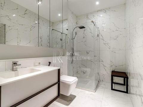 будинок за адресою Абрикосова вул., 8