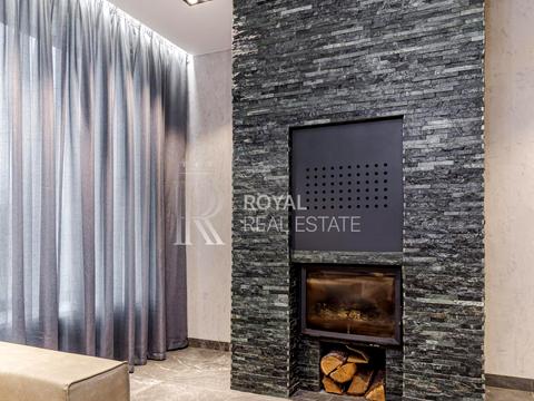 будинок за адресою Абрикосова вул., 8