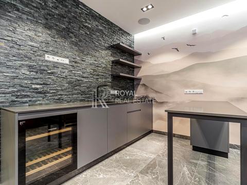 будинок за адресою Абрикосова вул., 8