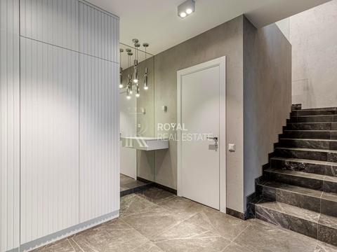 будинок за адресою Абрикосова вул., 8