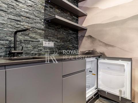 будинок за адресою Абрикосова вул., 8