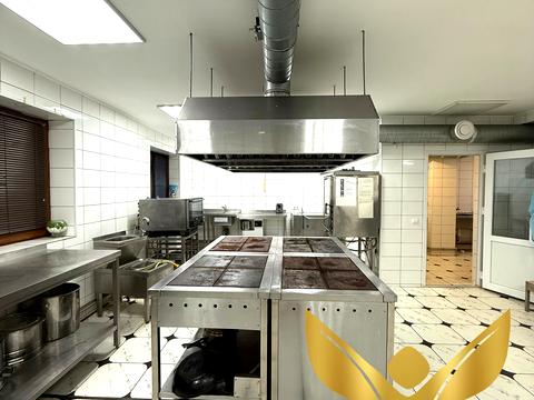 комерційна за адресою Перемоги вул. (40 років Перемоги), 36