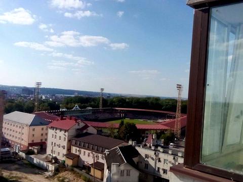 квартира за адресою Степана Бандери просп., 9