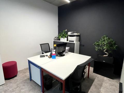 комерційна за адресою Київ, Митрополита Василя Липківського вул. (Урицького), 37-Б