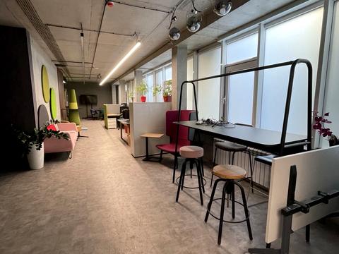 комерційна за адресою Київ, Митрополита Василя Липківського вул. (Урицького), 37-Б