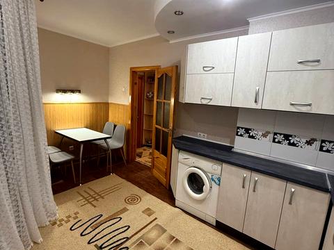 квартира за адресою Миру просп., 2-А