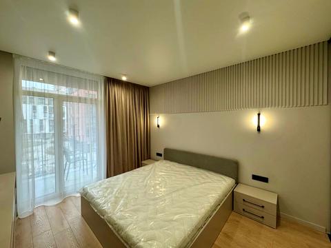 квартира за адресою Салютна вул., 2к19 Коло