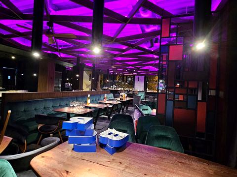 комерційна за адресою Хрещатик вул. (Kreschatic), 29