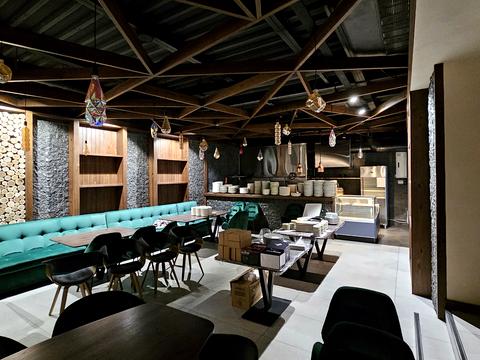 комерційна за адресою Хрещатик вул. (Kreschatic), 29