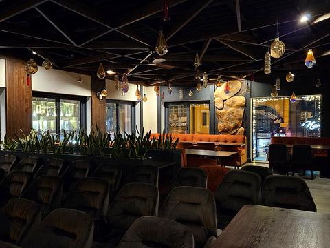 комерційна за адресою Хрещатик вул. (Kreschatic), 29