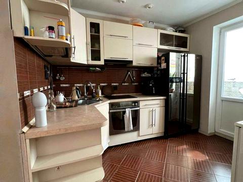 квартира за адресою Печерська вул., 6