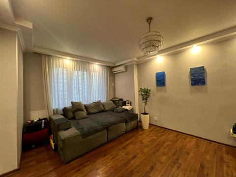 квартира за адресою Печерська вул., 6