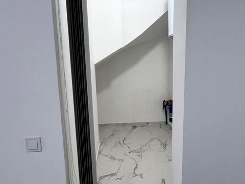 будинок за адресою смт. Запитів, Вишнева вул.