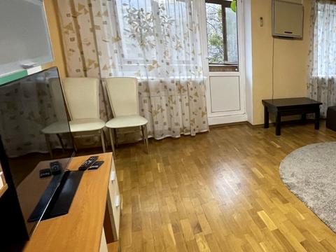 квартира за адресою Київ, Максима Берлинського вул., 23/8